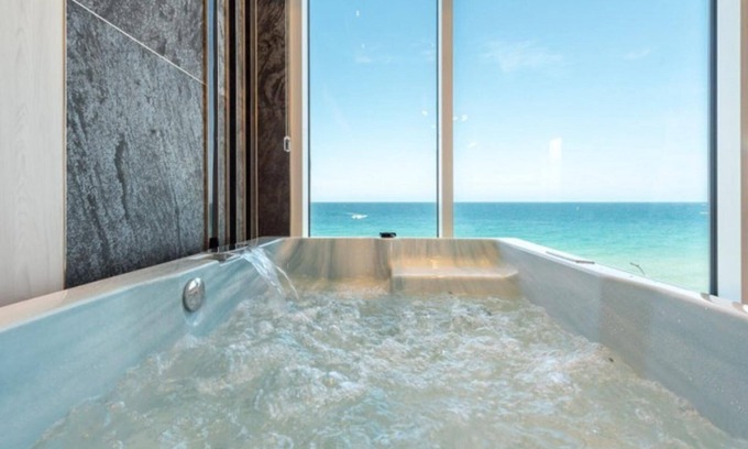 Toseong House | Goseong Honey Hooney Pension