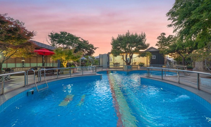 Sokcho House | Goseong Theprism Pension