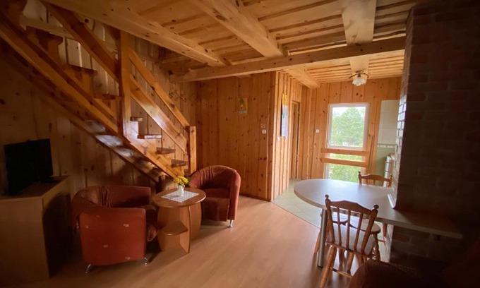 Dziemiany House | Gospodarstwo Agroturystyczne Kazimierz Januszewski