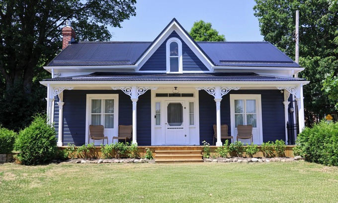 Grafton House | Grafton Village Inn