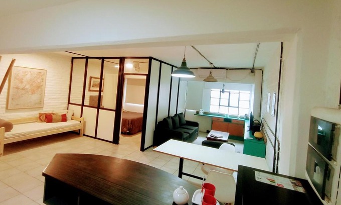 Abasto Apartment | Gran y Económico Departamento Industrial cerca de Todo!