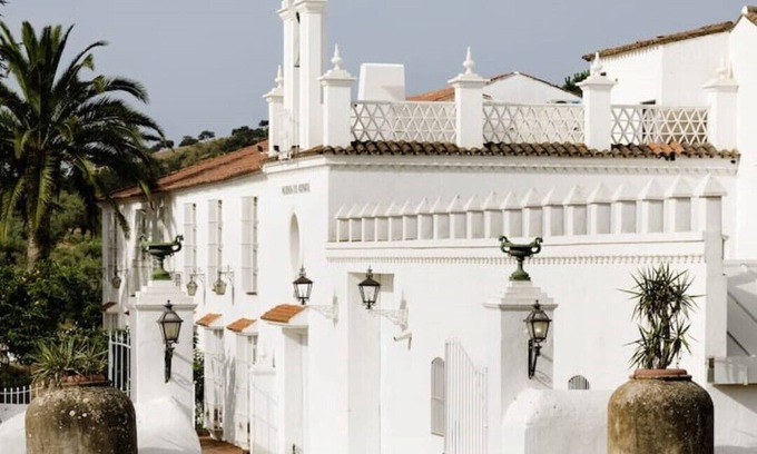 Monesterio House | Grand Cortijo for Friend Reunions with Boutique Services