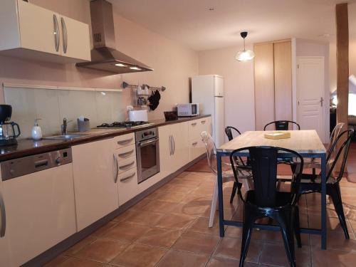 La Fresnais Apartment | Grand duplex tout confort, à 2km de la Baie de Cancale - Mt St Michel