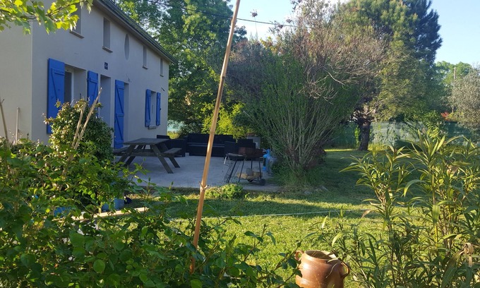 Ruoms Apartment | Grand Gite Climatise 6/7 Personnes SUR Ardeche Ruoms Nature Detente Tourisme