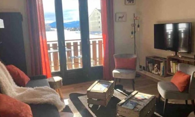 Lans-en-Vercors Apartment | Grand Studio Beethoven Rénové au Centre du Village