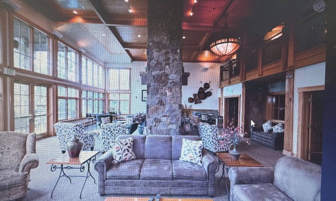 Four O'Clock Cabin | Grand Timber Lodge Resort Studio