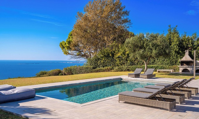 Lakithra Villa | Grande Azzurro, Villa