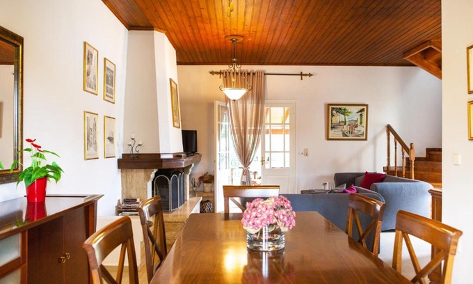 Molos Apartment | Granis Family House