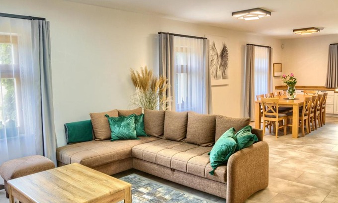 Komprachcice Apartment | Gray Wings Home