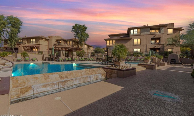 North Scottsdale Condo | GRAYHAWK Ground Floor 2 bedroom just renovated - 5 star resort