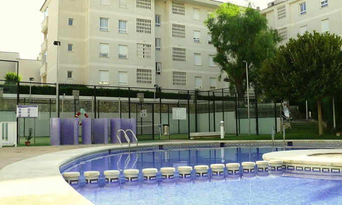 El Albir Apartment | Great apartment near the beach in Albir. Family owned, clean, modern and quiet.