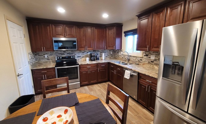 Mountain View Condo | Great location, 10 min downtown Denver. 15 to Red Rocks. Regis university 5 min