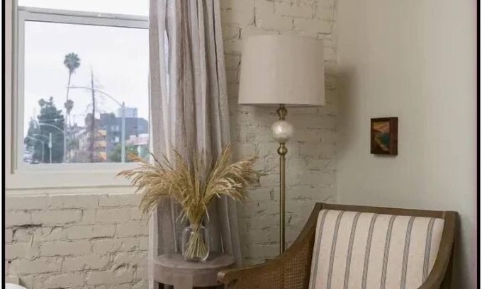 Westlake Apartment | Great Spot for Two in Downtown LA!