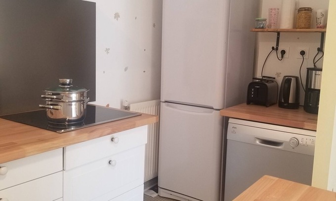 Saint-Julien-de-Lampon Apartment | Green break in Périgord Noir 4*