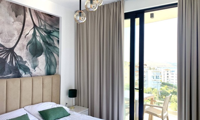 Sarande Apartment | Green Luxe Apartment 2-bedroom apartment with WiFi, AC in peaceful Saranda