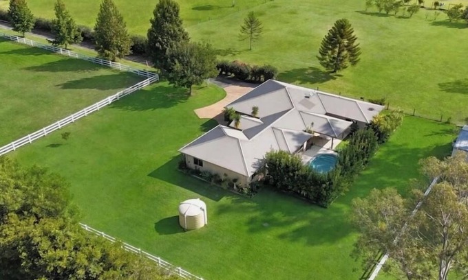 Darawank House | Green Pastures by the Sea nnear Forster/Tuncurry with heated pool