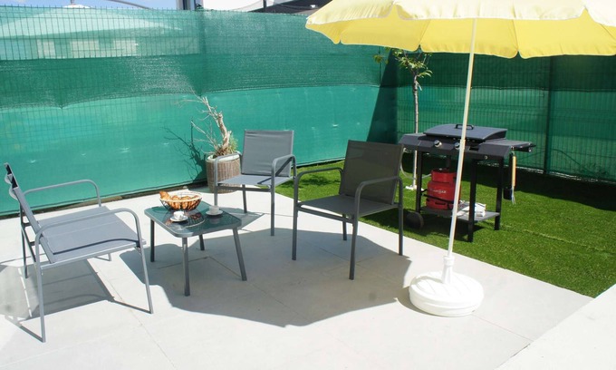 Longvic House | GREEN'SPA - SPA - GARDEN - PRIVATE PARKING