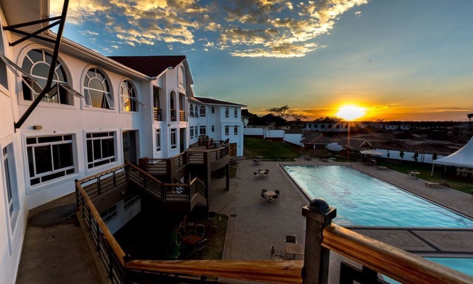 Athi River Hotel | Greenpark Sundowner Hotel