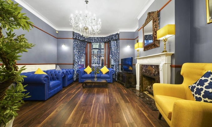 Sidcup House | Greenwich Manor Gorgeous Hideout in Central Location