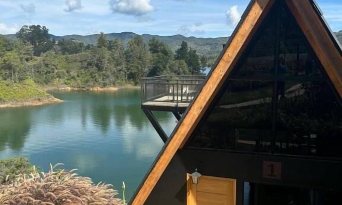 Guatape Cabin | GRETEL CHALETS SUIZO