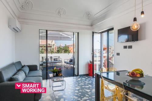Borgo-Sanzio Apartment | Grimaldi Apartments with terrace by Wonderful Italy
