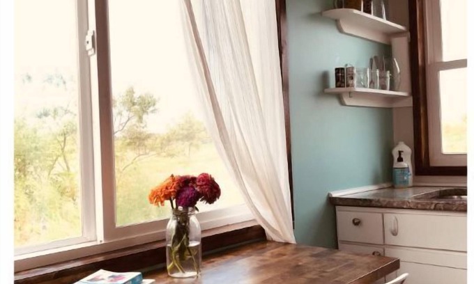 Grinnell House | Grinnell Heritage Tiny House - On Organic Farm