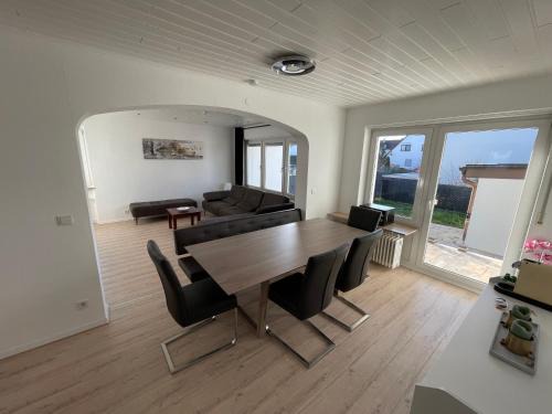 Wendelstein Apartment | Großzügige Unterkunft im Erdgeschoss