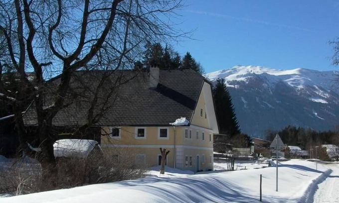 Mariapfarr House | Ground floor apartment in an old farmhouse