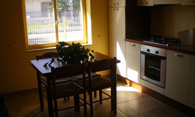 Villapiana Lido Apartment | Ground floor apartment 100 m from the sea