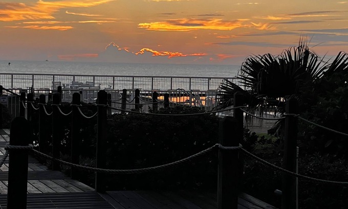 New Smyrna Beach Condo | Ground floor newly remodeled large condo on car free section-New Smyrna Beach