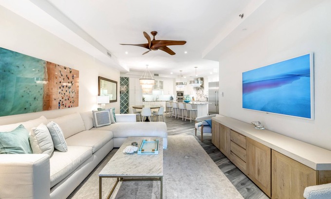 Seven Mile Beach Condo | Ground Floor property steps away from 7Mile Beach, at the Ritz Carlton