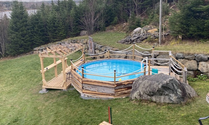 Head of Jeddore House | Group private water front, kayaking, wildlife, surfing, fresh ocean air and fun.