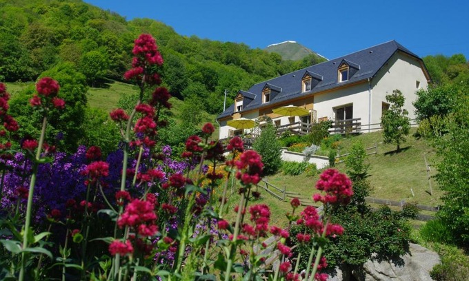 Luz-Saint-Sauveur Apartment | GS2 DUPLEX 4 PERS TERRASSE 5mn LUZ 15 mn ARDIDEN