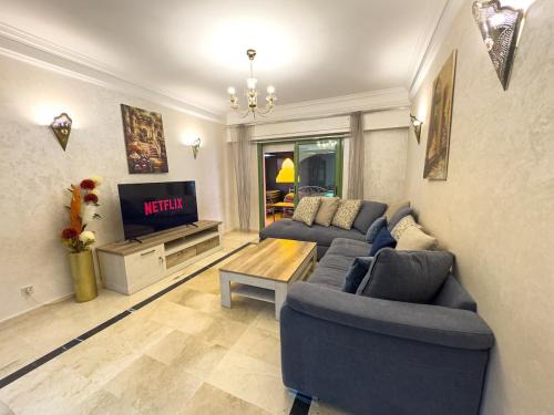 Oulad Khallouf Apartment | Gueliz 2-BR Apt Majorelle Garden Spacious Terrace