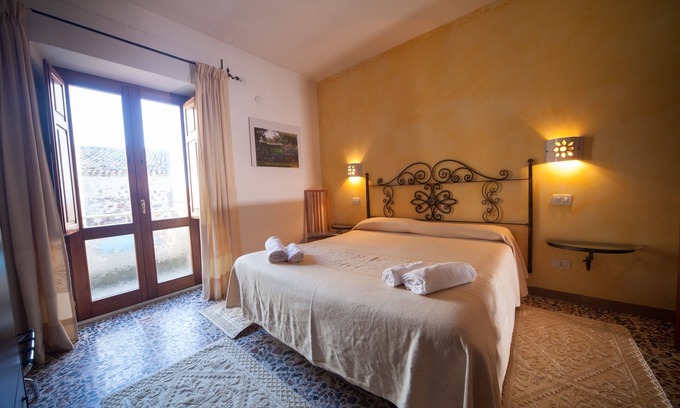 Villanova Monteleone House | Guest house Su Ghindalu room 104