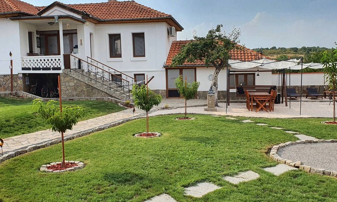 Biser House | Guest house Eolea, close to Kapitan Andreevo and Bulgaria/Turkey/Greece border.