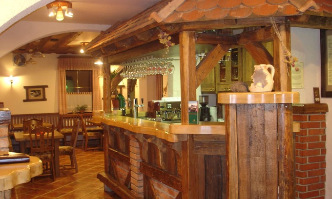 Prevalje Hotel | Guest house Hober