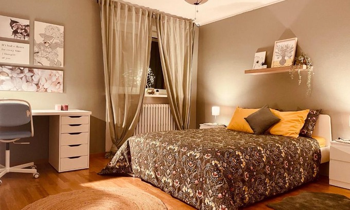 Hamm House | Guest House
