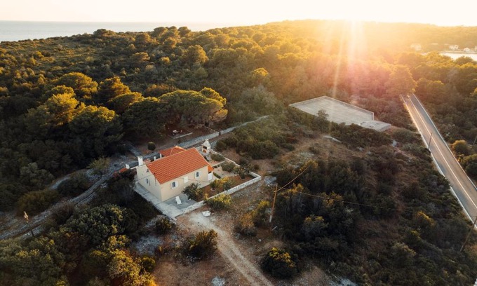 Dragove House | Guest House Sakarun