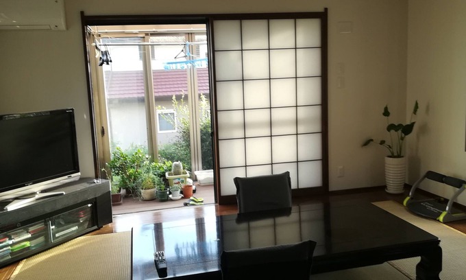 Sakura House | Guest house SAKURA JR Sta close, Tokyo Station Narita Airport direct connection