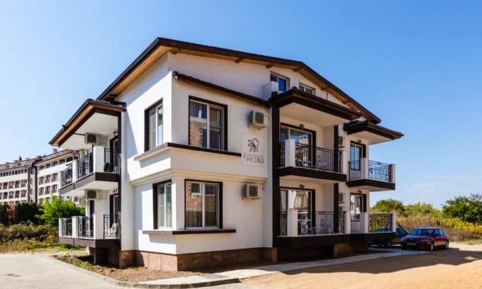 Obzor House | Guest House Theona