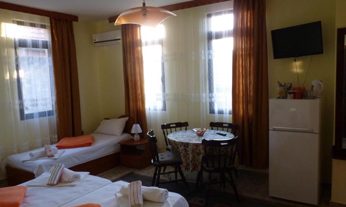 Sozopol House | Guest House Zhelevi