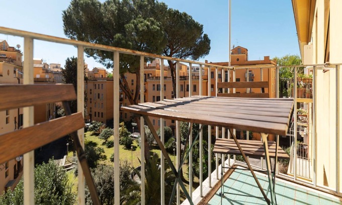 Marsala Apartment | GuestHost San Lorenzo Bright Apartment X8