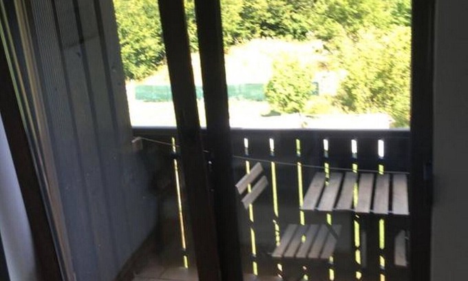 Jezerce House | Guesthouse Family Bosnic - Duplex Family Room with Balcony - Gallery - 1