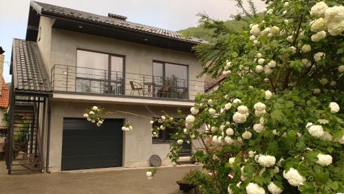 Yaremche House | Guesthouse U dida Viktora