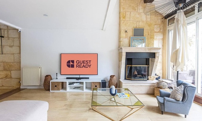 Chartrons Apartment | GuestReady - Beautiful flat in Chartrons for 8 pax