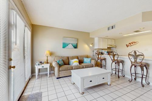 Fort Walton Beach - Destin Apartment | Gulfview 115