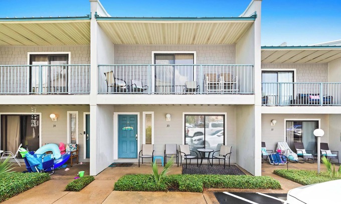 Miramar Beach House | Gulfwinds 33 - coastal townhome - private beach