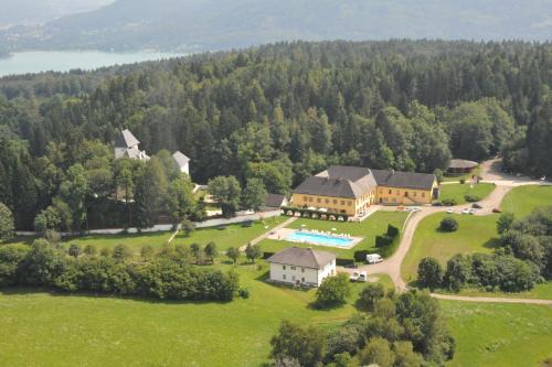 Krumpendorf am Woerther See House | Gut Drasing