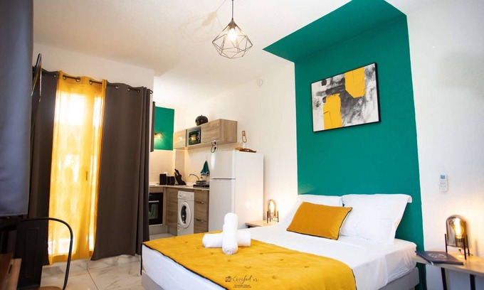 Cayenne Apartment | ♣ Guyanese Secret Garden ♣ Pool ♣ Fiber ♣ Private garden with tent♣